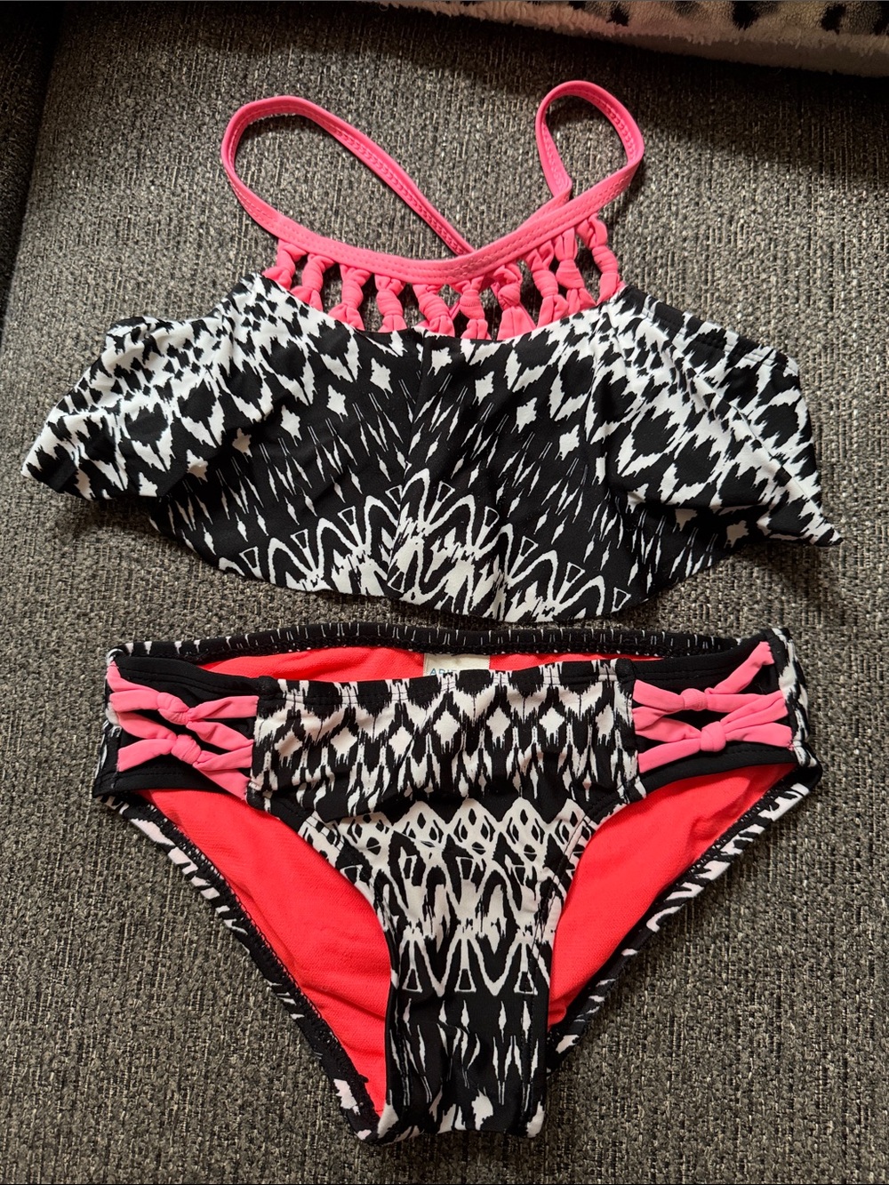 Arizona Jean Company Black & Pink Girls' Patterned Two-Piece Swim Bikini